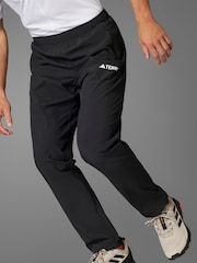 adidas Terrex Multi Essentials Stretch Joggers - Imagen 6 de 11