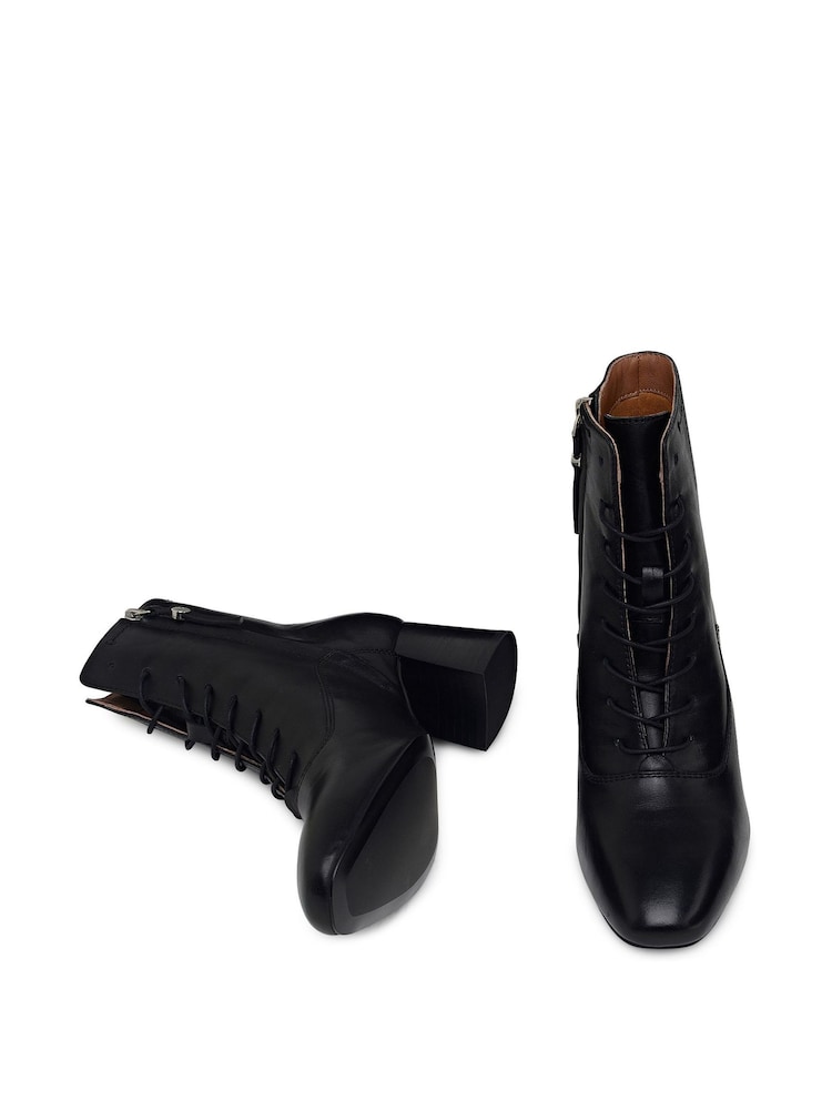 Radley Victoria Gardens Heeled Lace-Up Black Boots - Imagen 2 de 3