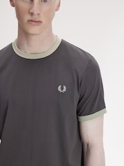 Fred Perry Grey Ringer T-Shirt - Image 4 of 5