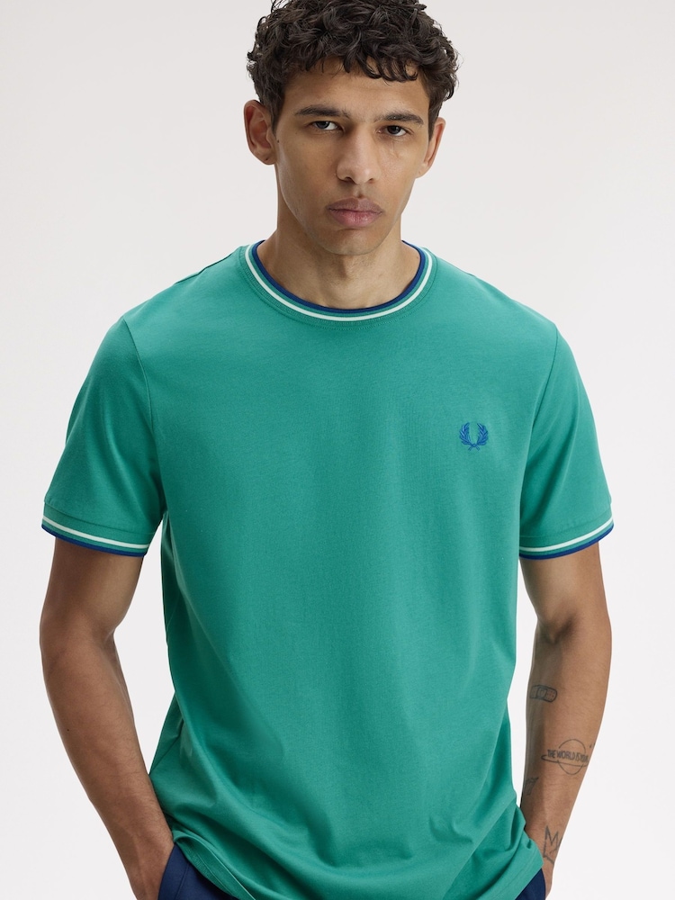 Fred Perry Green Twin Tipped T-Shirt - Image 2 of 5 Fred Perry Green Twin Tipped T-Shirt - Image 2 of 5