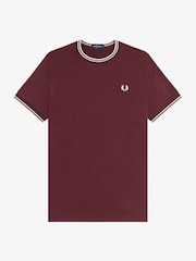 Fred Perry Red Twin Tipped T-Shirt - Image 5 of 5