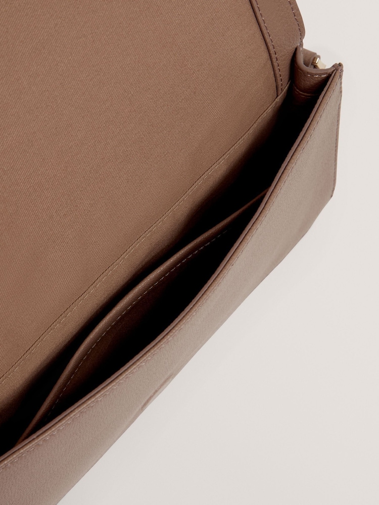 Ted Baker Cream Twyyla Leather Elongated Shoulder Bag - Image 5 of 5