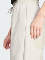 adidas Cream Essentials Contemporary Logo Fleece Barrel Joggers - Image 3 of 5