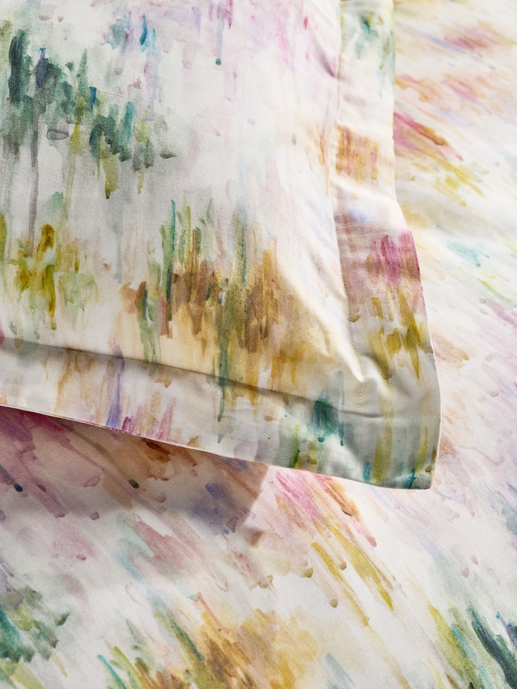 Clarke and Clarke Pink Trueno 200 Thread Count Duvet Cover and Pillowcase Set - Image 2 of 4