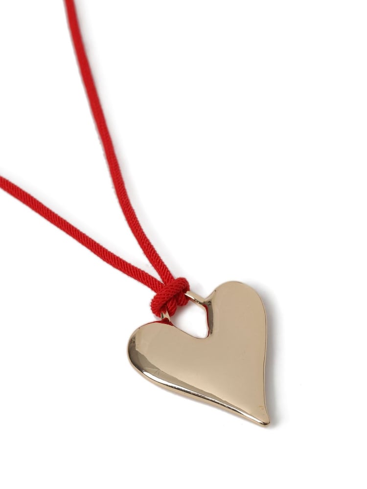 Aela Red Heart Short Pendant Necklace - Image 3 of 3