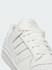 adidas Originals White Forum Low CL Shoes - Image 4 of 4