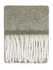 Furn Green Cosy Woven Tasselled Throw - Image 4 of 6