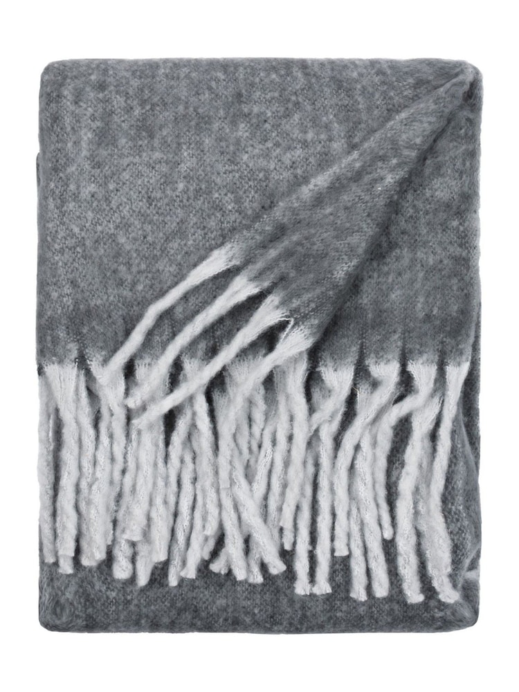 Furn Charcoal Cosy Woven Tasselled Throw - Image 2 of 4 Furn Charcoal Cosy Woven Tasselled Throw - Image 2 of 4