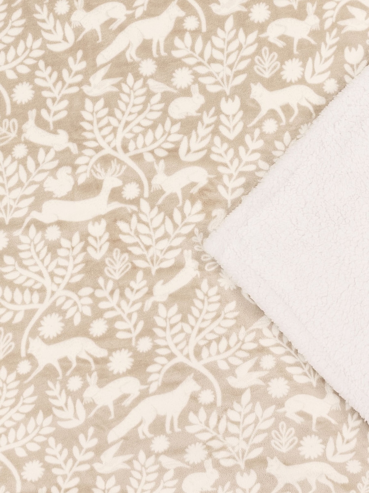 Furn Sable Skandi Woodland Sherpa Fleece Throw - Image 4 of 4 Furn Sable Skandi Woodland Sherpa Fleece Throw - Image 4 of 4