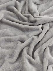Furn Grey Harrow Fleece Throw - Image 3 of 3