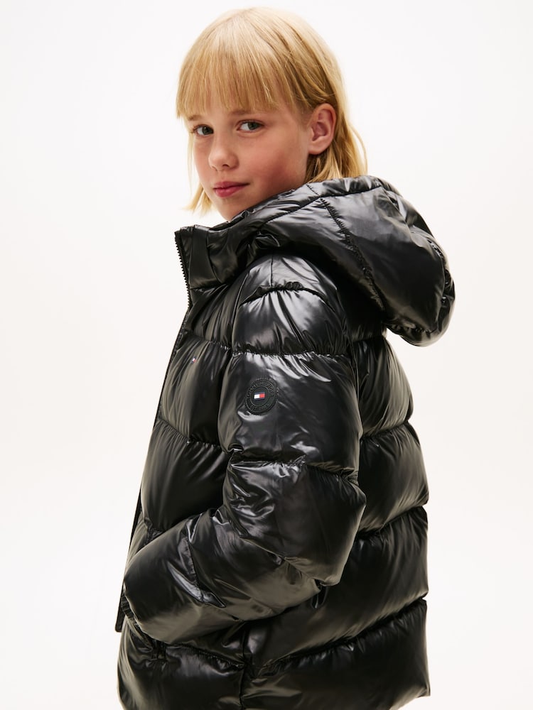 Tommy Hilfiger Black Shiny Relaxed Hooded Puffer Jacket - Image 2 of 5 Tommy Hilfiger Black Shiny Relaxed Hooded Puffer Jacket - Image 2 of 5