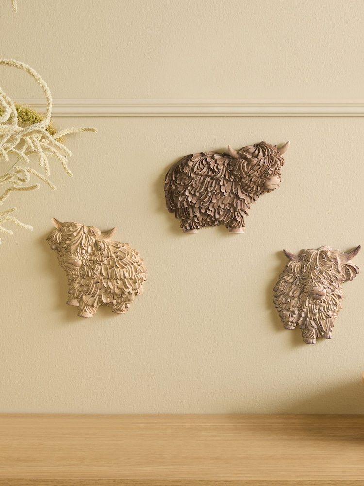 Set of 3 Neutral Hamish The Highland Cow Plaques Wall Art - Image 1 of 2