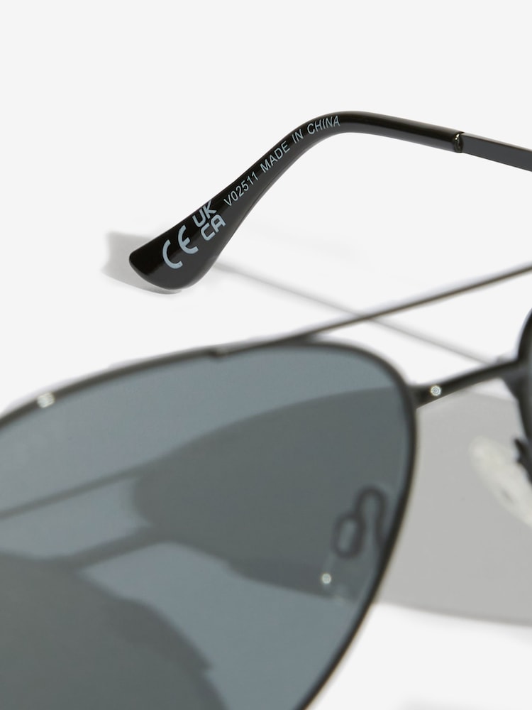 Black Snaffle Trim Aviator Sunglasses - Image 5 of 5