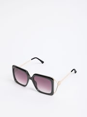 Lipsy Black Overzised Glam Square Sunglasses - Image 6 of 6