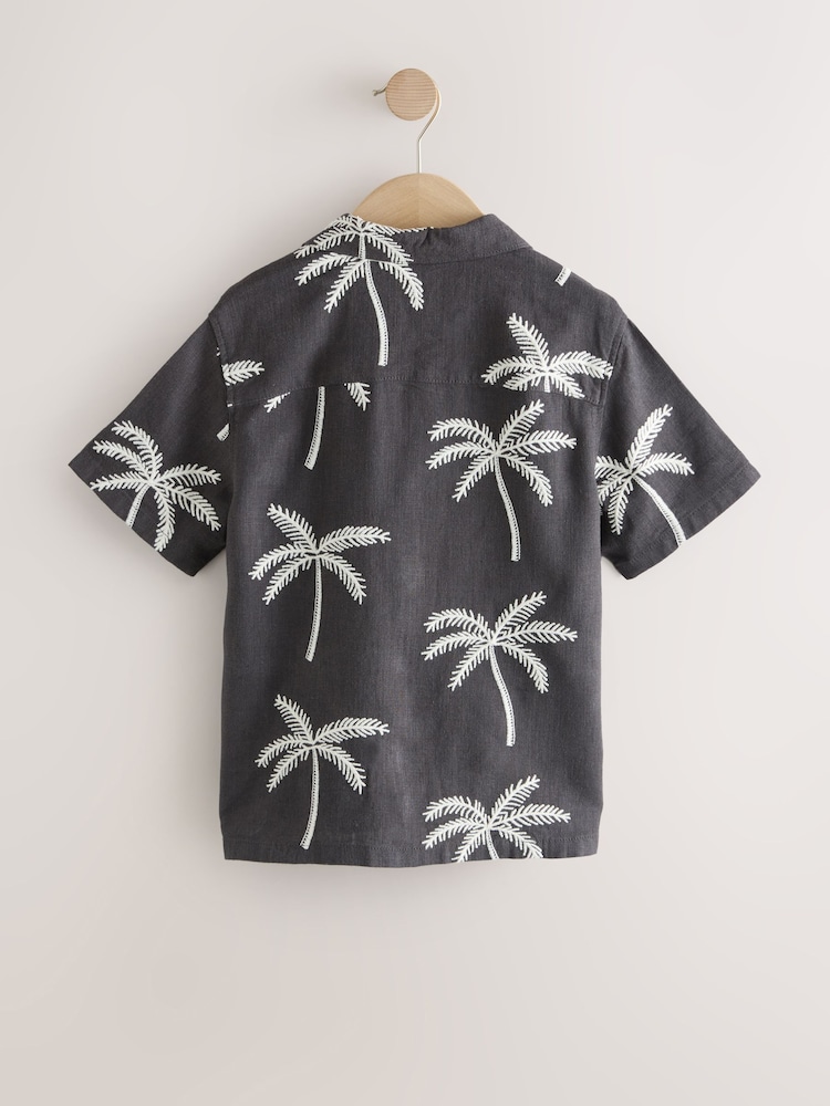 Black Palm Embroidery - Cămașă cu guler revere și mânecă scurtă (3-16ani) - Imaginea 2 din 4 Black Palm Embroidery - Cămașă cu guler revere și mânecă scurtă (3-16ani) - Imaginea 2 din 4