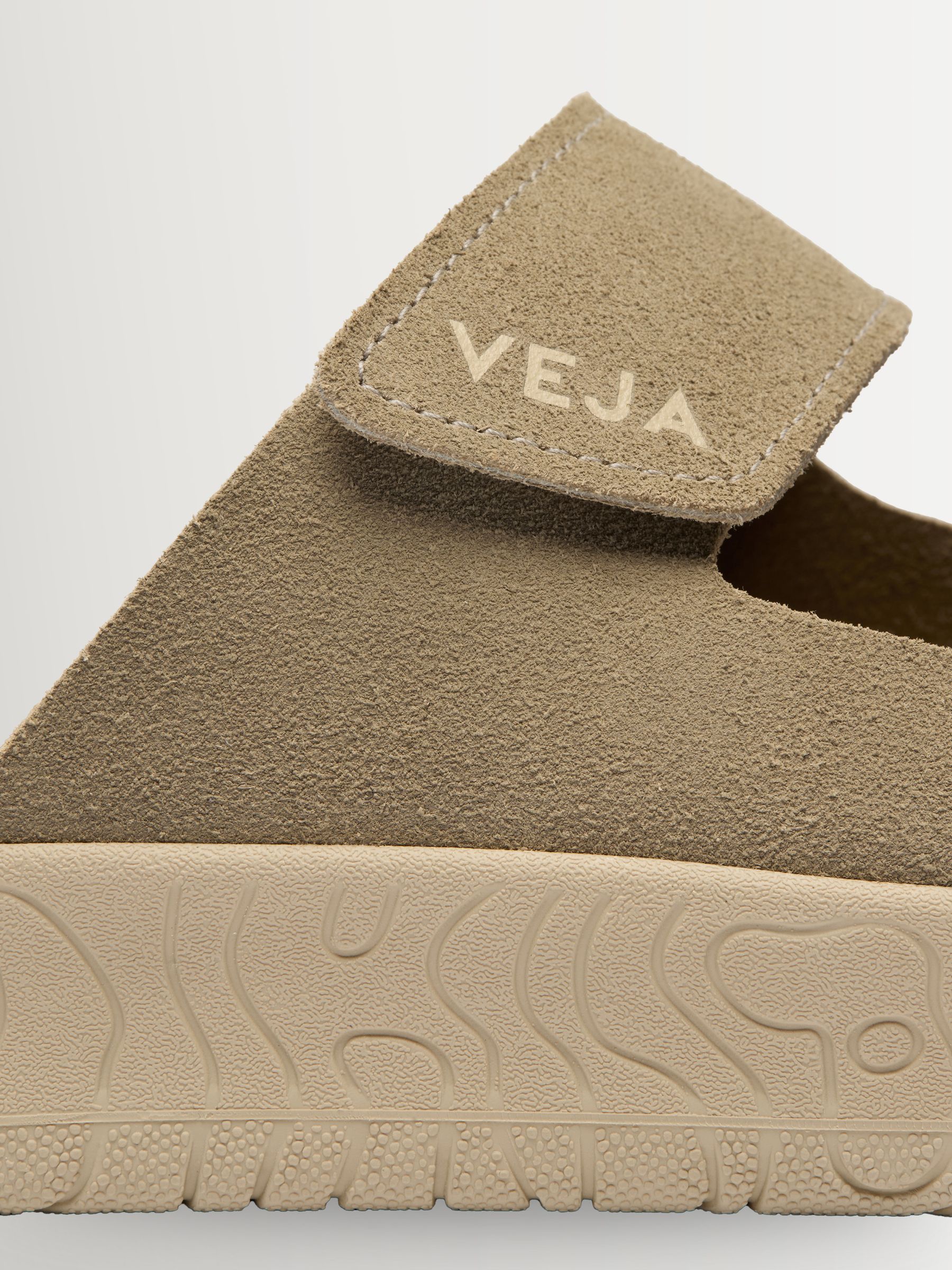 ヤン・ドゥイッチ エコールヴァローナ Buy Veja Brown Etna Sandals from Next Romania