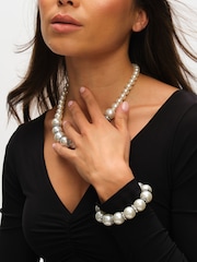 Mood Black Crystal Cream Pearl Beaded Necklace - Image 4 of 5