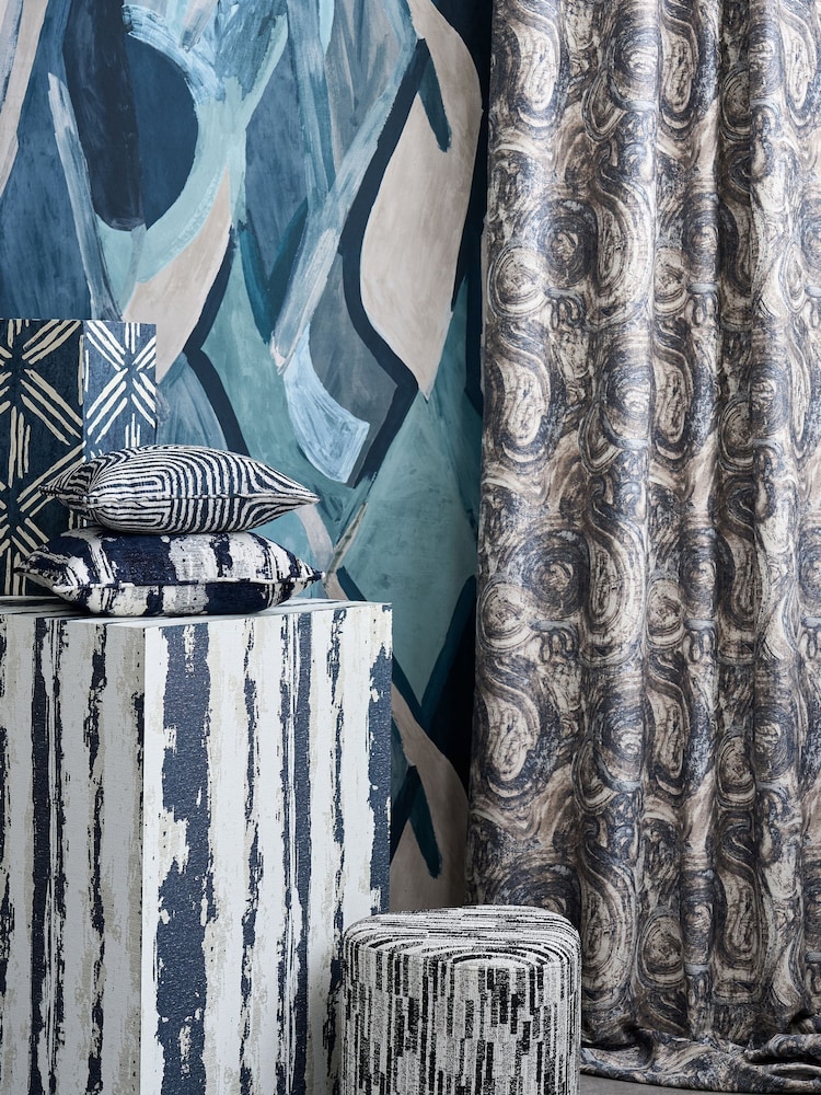 Clarke and Clarke Ink Banner Dynamic Metropolitan 10M Wallpaper - Image 4 of 4 Clarke and Clarke Ink Banner Dynamic Metropolitan 10M Wallpaper - Image 4 of 4
