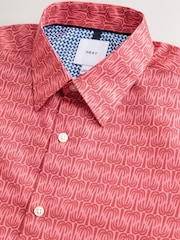 Red Palm Geometric - Cotton Rich Easy Care Print Smart Shirt - Larawan 6 ng 7