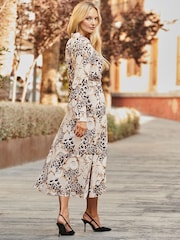 Sosandar Natural WOW Print Ruched Front Shirt Dress - Image 2 of 5
