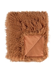 Manta de piel sintética Rowan de Furn - Imagen 4 de 4