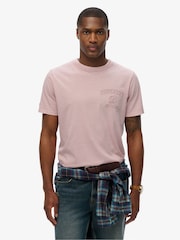 Superdry Athletic Embossed Relaxed T-Shirt - Imagen 1 de 6