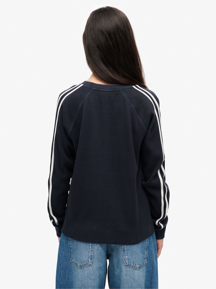 Superdry Athletic Essentials Graphic Long Sleeve Top - Imagem 2 de 6