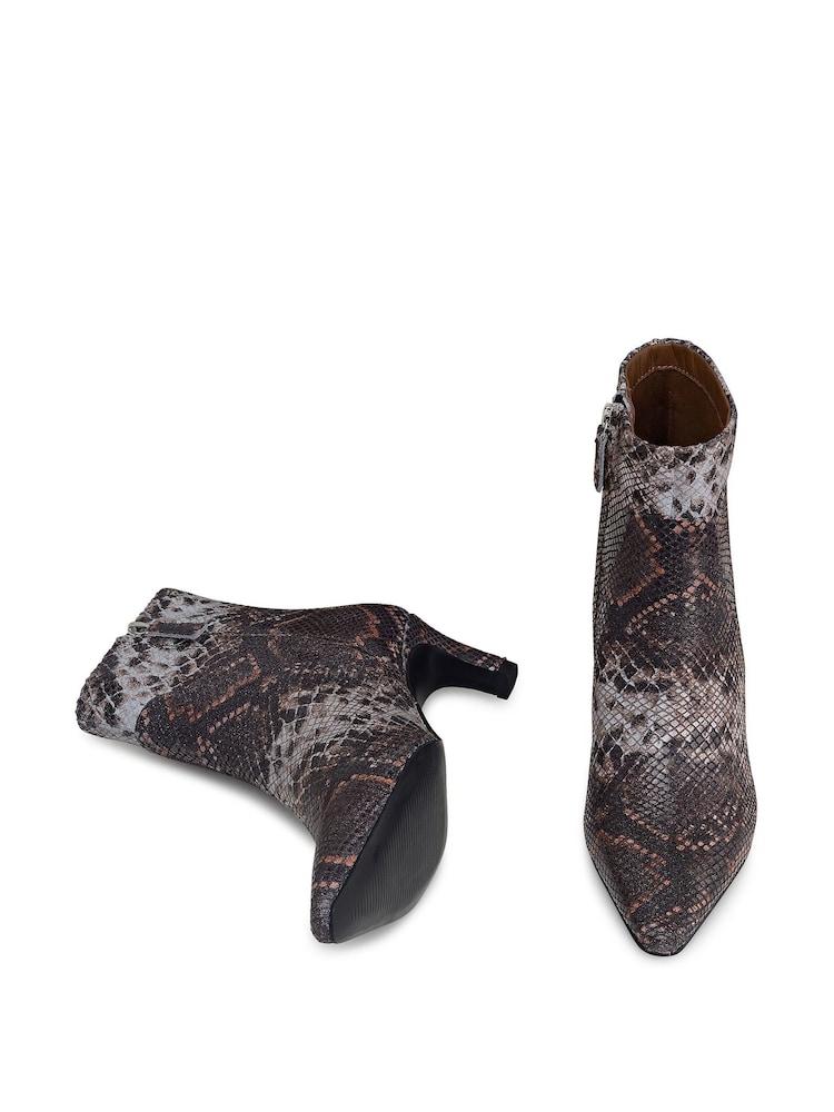 rdeča - Radley Montpellier Parade Clean Curve Heel Boots - Slika 3 iz 3