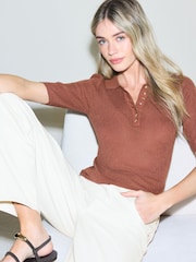 بني - رداء عُلوي كتان بولو بملمس بارز - صورة 1 من 8