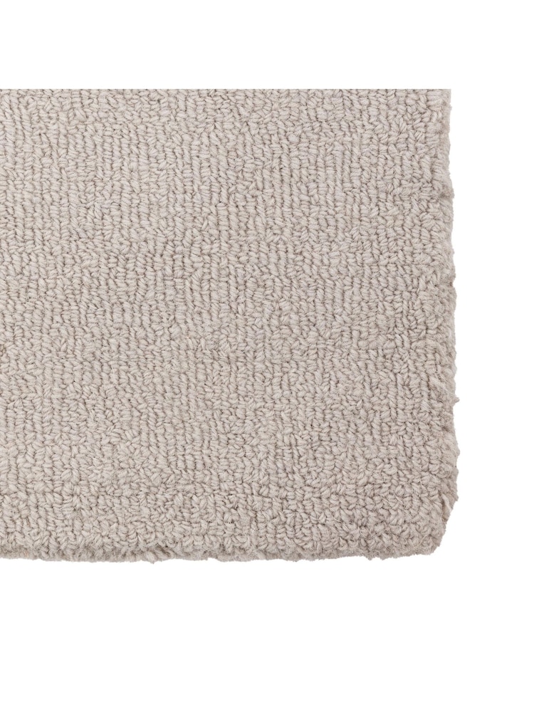 Gallery Home Grey Dover Lambswool Rug - Image 2 of 3 Gallery Home Grey Dover Lambswool Rug - Image 2 of 3