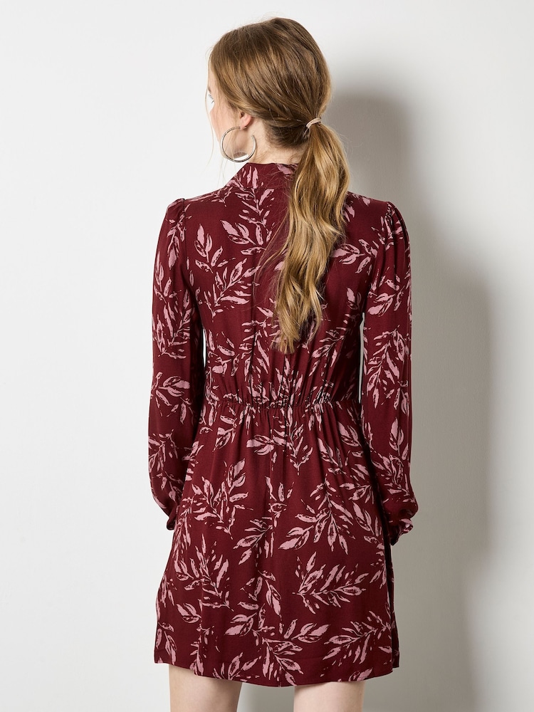 Apricot Red Pressed Leaf V-Shape Dress - Image 4 of 4