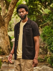 Short Sleeve 3 Pocket Textured Fabric Shirt - Bild 1 von 7