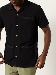 Short Sleeve 3 Pocket Textured Fabric Shirt - Bild 5 von 7