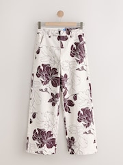 Ecru / Burgundy Floral - Weit geschnittene Jeans - Bild 1 von 3