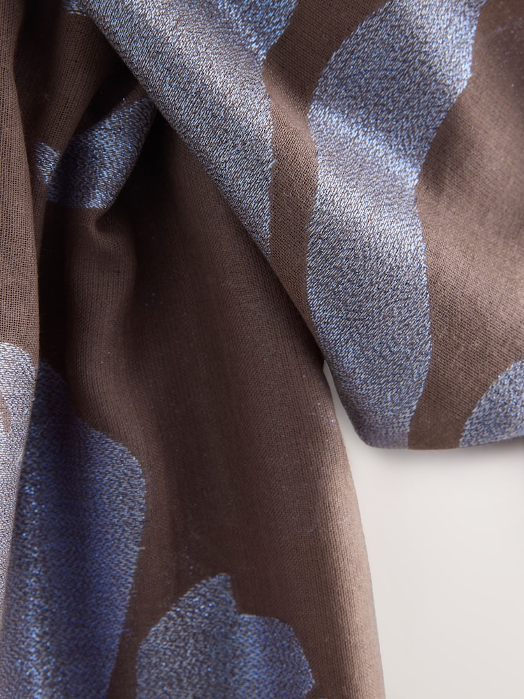 Chocolate Brown/Asul - Makintab na Magaan na Scarf - Larawan 6 ng 6