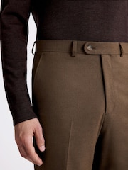MOSS MOSS Slim Fit Chestnut Flannel Brown Trousers - صورة 3 من 3