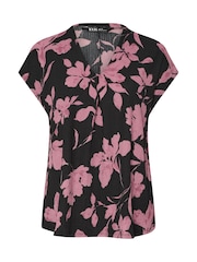 Yours Curve Black Floral Textured Pleated Front Top - Image 5 of 5