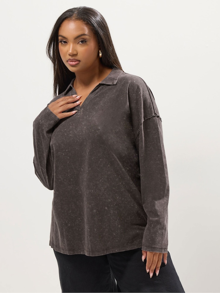 Castanho - Yours Curve Acid Wash Rugby Collar Top - Imagem 1 de 5