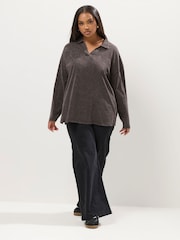Castanho - Yours Curve Acid Wash Rugby Collar Top - Imagem 2 de 5