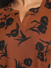 Yours Curve Orange Notch Neck Top - Image 4 of 5