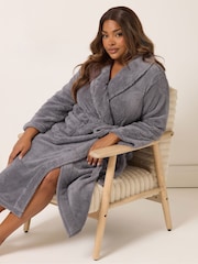 Yours Curve Grey Fluffy Shawl Collar Robe - Image 2 of 5