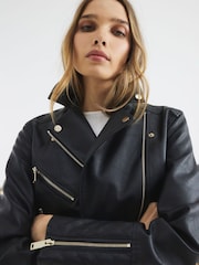 Chaqueta motera de piel sintética de River Island - Imagen 4 de 4