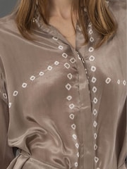 Religion Natural Lola Long Line Shirt With Tie Waist In Beige Tie Dye - Image 4 of 6