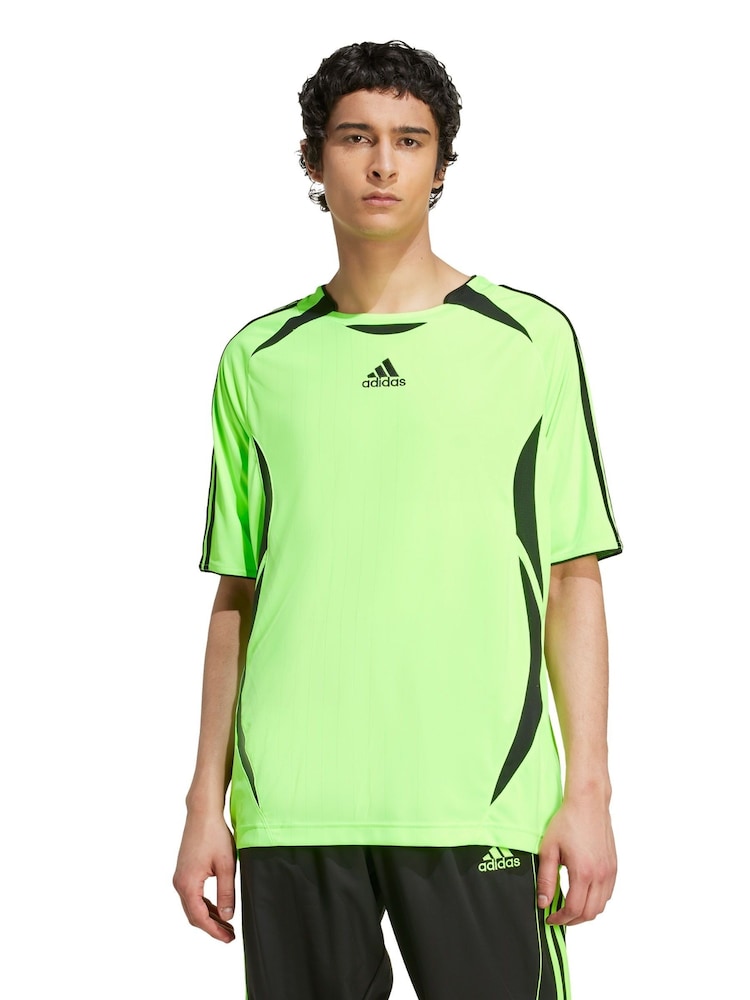 adidas Originals Green Teamgeist Adicolor T-Shirt - Image 1 of 5 adidas Originals Green Teamgeist Adicolor T-Shirt - Image 1 of 5