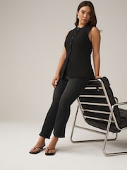 Washed Black Hourglass Cropped Bootcut Jeans - Image 4 of 10