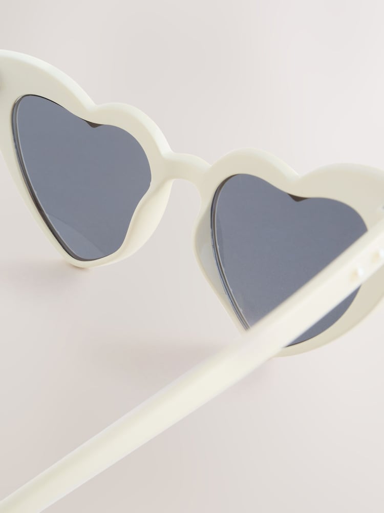 White Novelty Heart Sunglasses - Image 3 of 3