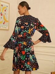 Love & Roses Crew Neck Peplum Mini Dress - Immagine 2 di 4