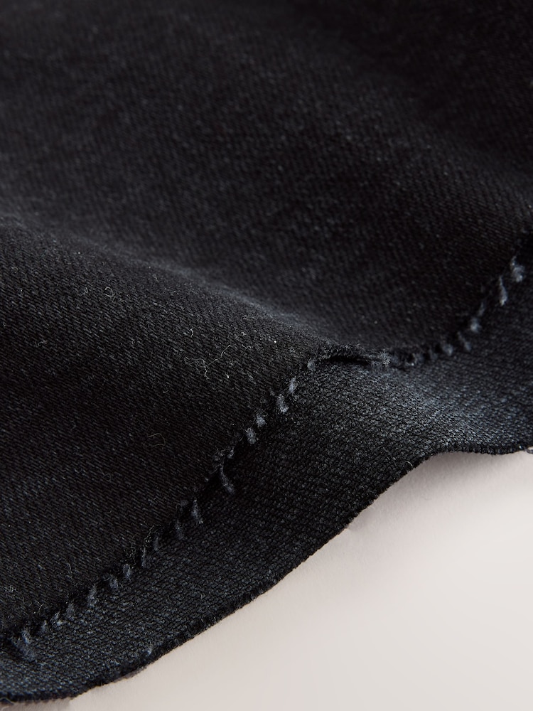 שחור - Split Hem High Rise Denim Shorts - תמונה 9 מתוך 9