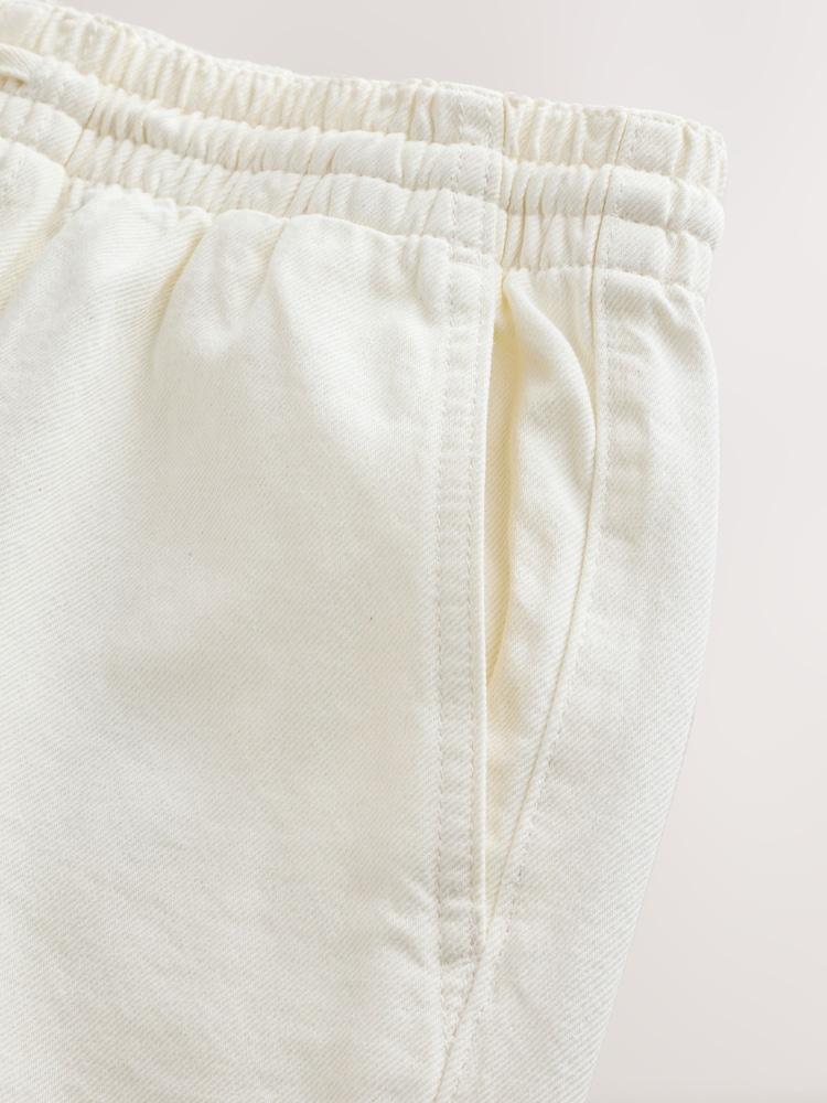 Dark/White Pull On Shorts - Image 7 of 7