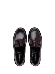 Tommy Hilfiger Red Leather Embossed Logo Loafers - Image 4 of 4